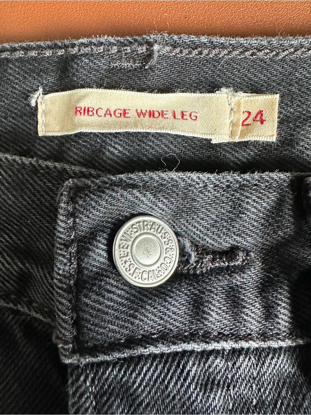 Levi’s Ribcage Wide-Leg High-Rise Jeans Black Wash Size 24 - Picture 5 of 8
